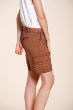 Chile bermuda cargo mujer en twill ligero stretch slim fit