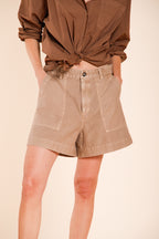 Dallas bermuda cargo mujer en algodón flameado relaxed fit