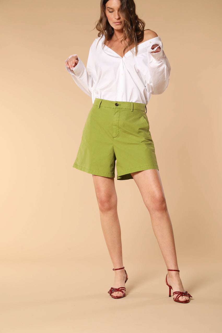 New York Cozy bermuda chino mujer en tela de paracaídas de mezcla de lyocell y algodón corte Relaxed fit