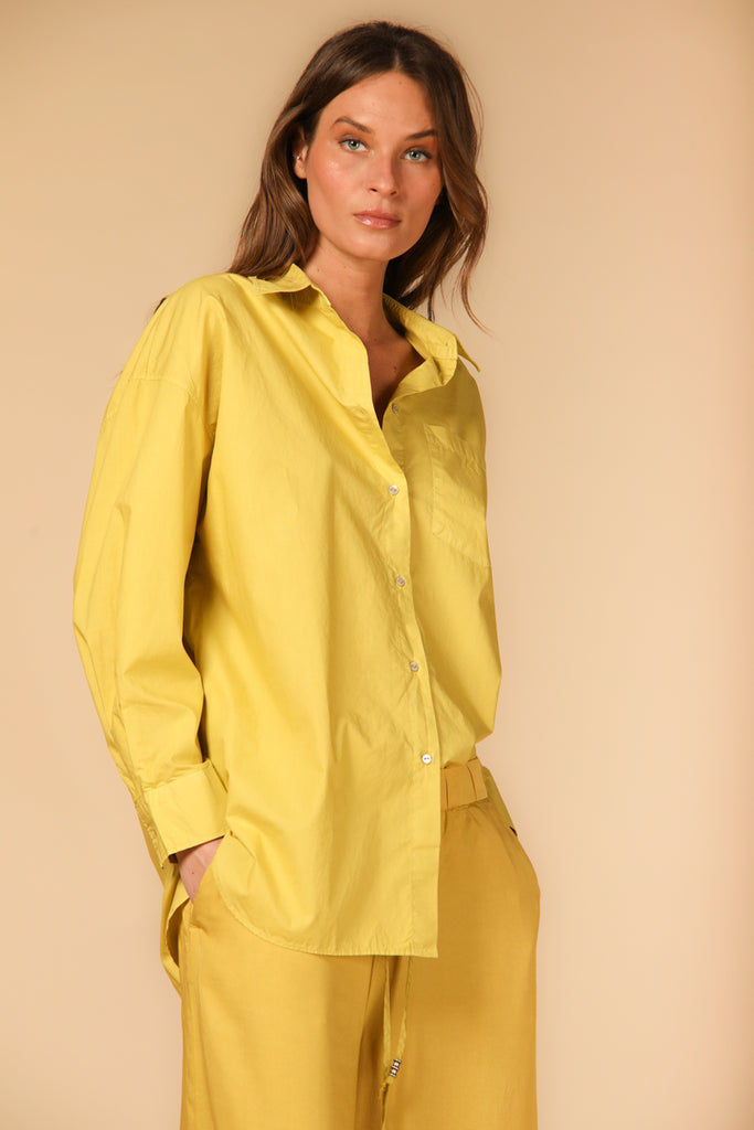 immagine 3 di camicia donna modello Lauren colore giallo fit over di Mason's