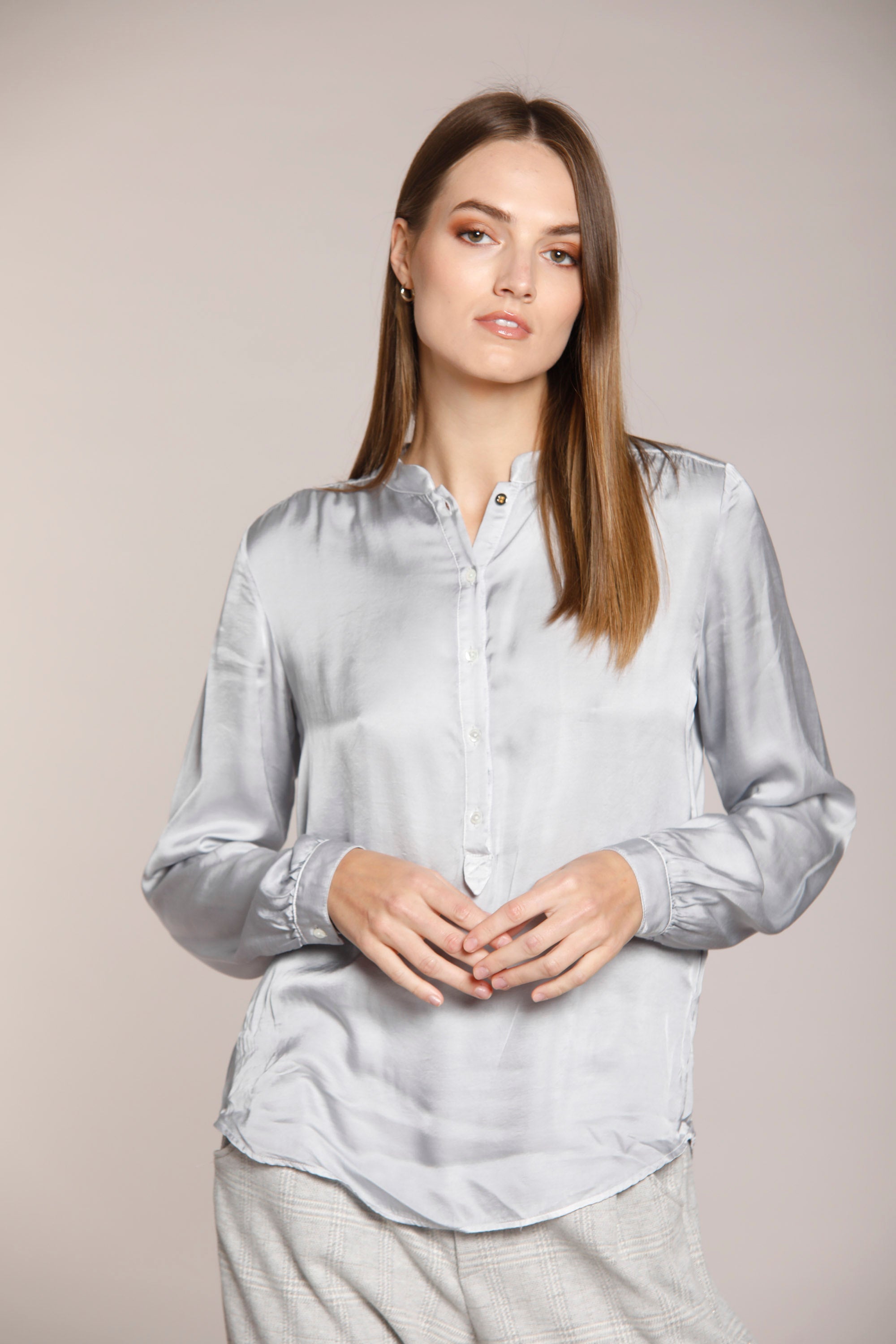 Image 2 de la chemise en viscose femme, gris clair, modèle Margherita Shirt par Mason's