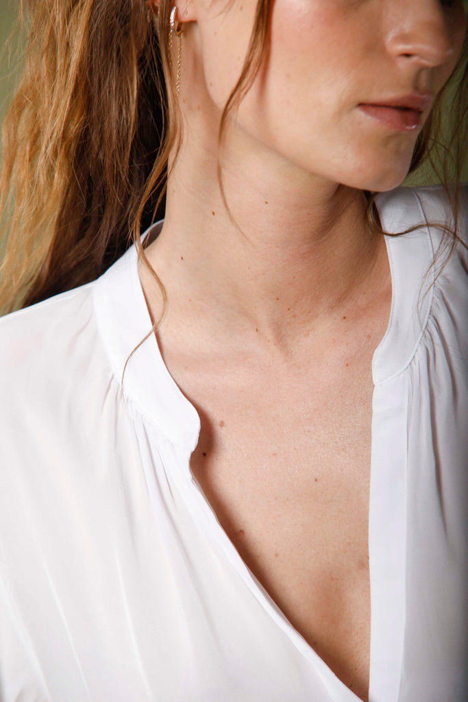 immagine 2 di camicia da donna a manica lunga in popeline modello Adele colore bianco di Mason's 