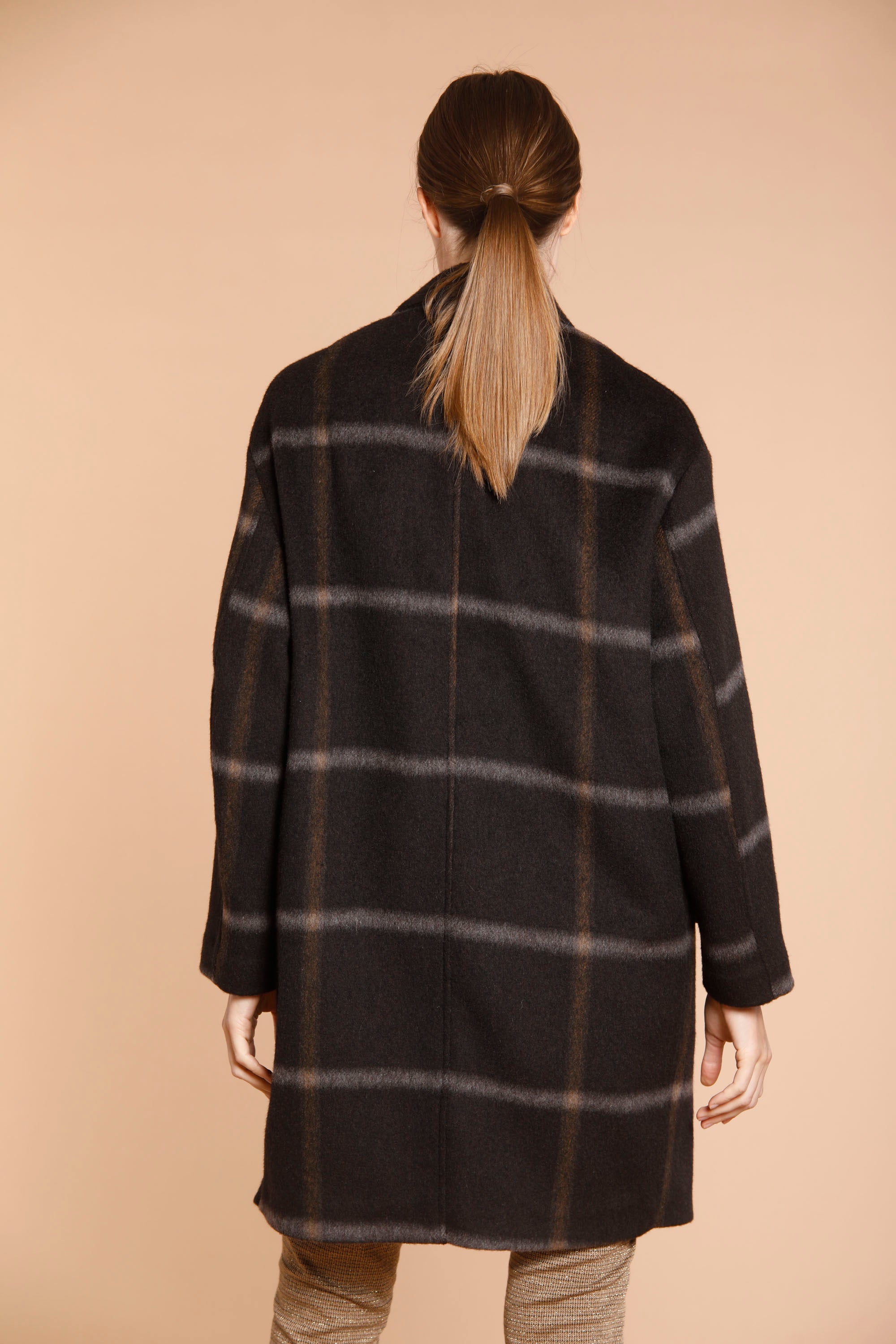 Image 6 de manteau femme en laine modèle Isabel Coat couleur marron motif carré de Mason's