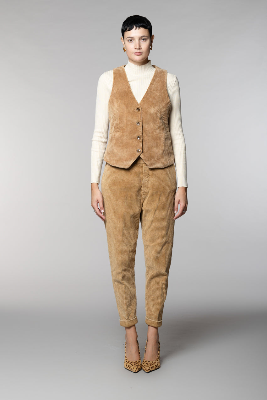 Ellen chaleco de mujer en pana de canal ancho