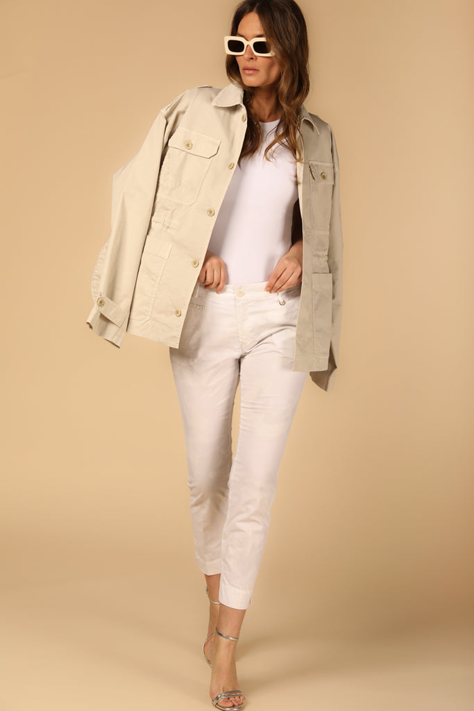immagine 2 di pantaloni capri chino donna modello Jaqueline Curvie camouflage colore bianco fit curvy di Mason's