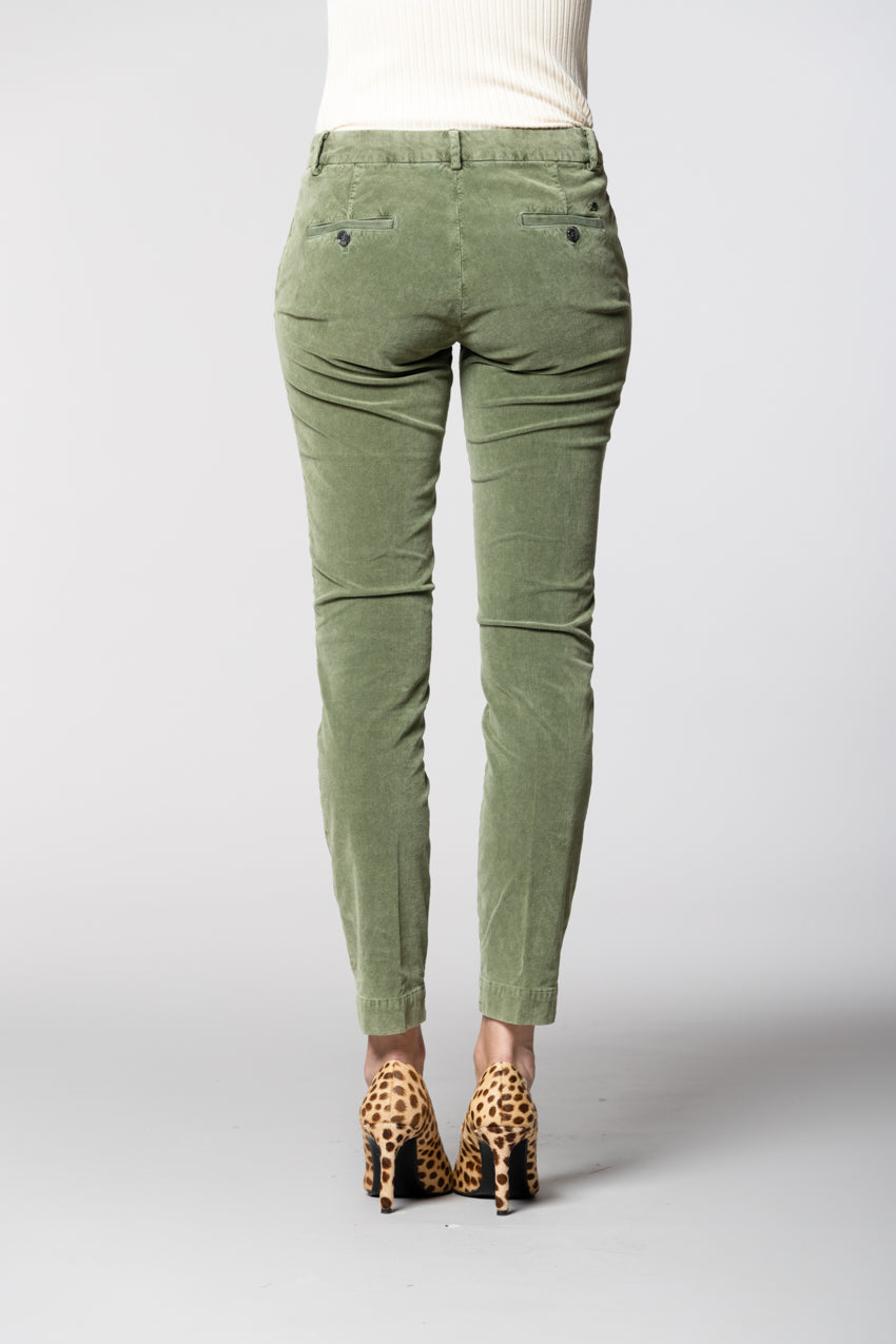 Jaqueline Archivio women’s chino trousers in 1000 wale corduroy slim fit