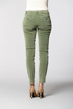 Jaqueline Archivio women’s chino trousers in 1000 wale corduroy slim fit