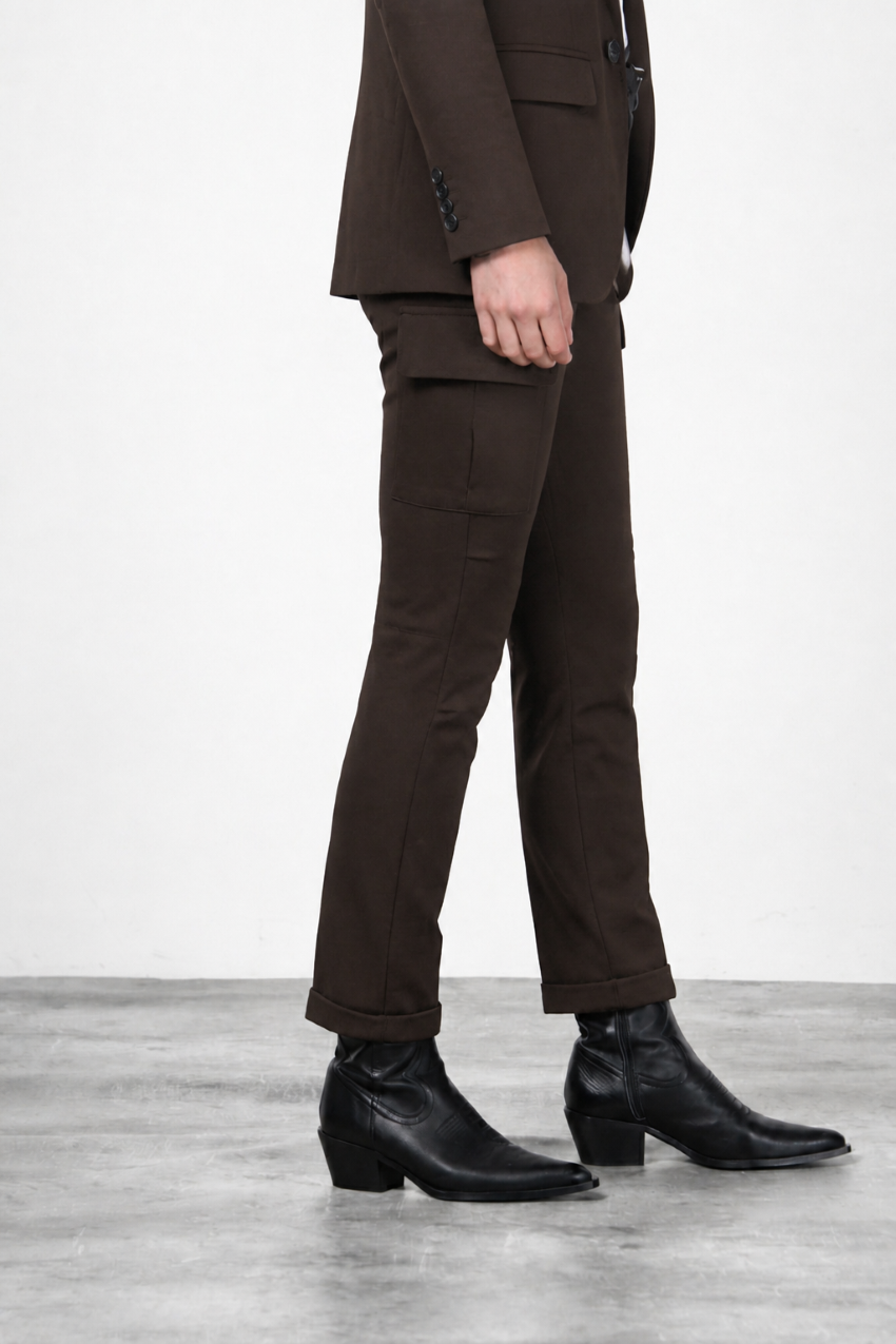 Chile City women’s cargo pants in technical jersey with slim fit
