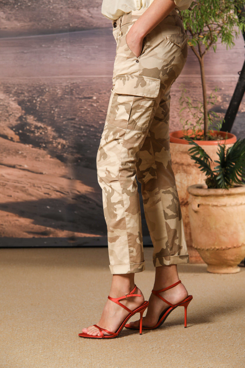 Chile City women's cargo pants in satin with camouflage print slim fit