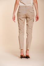 Chile City pantalon cargo femme en gabardine stretch slim fit