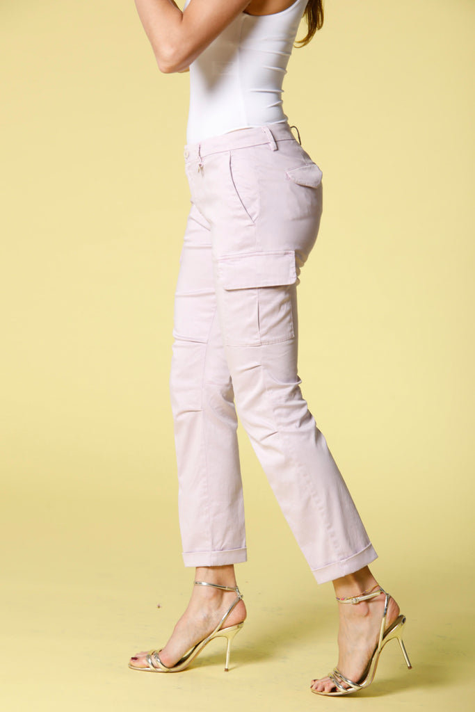 Immagine 4 di pantalone cargo donna in raso stretch color glicine modello Chile City di Mason's