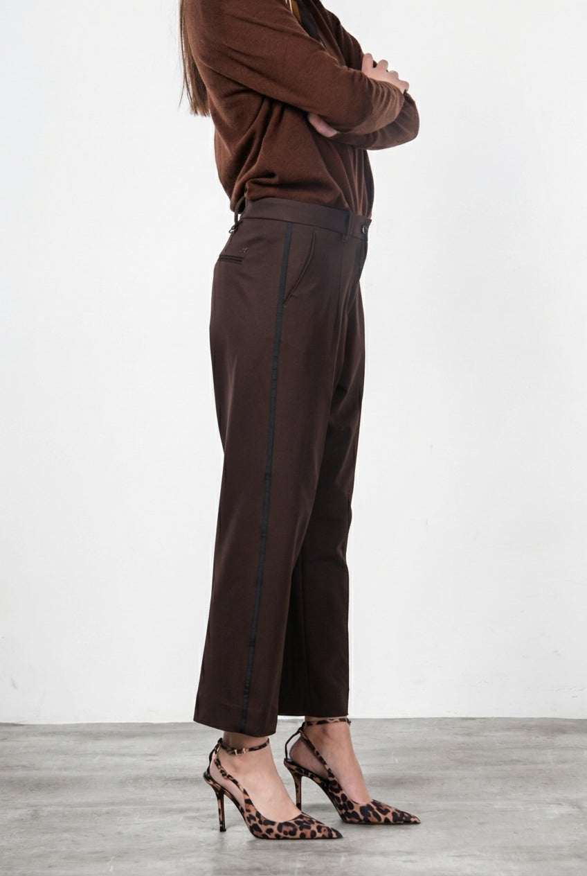 New York O Shape pantalón chino de mujer en jersey técnico carrot fit