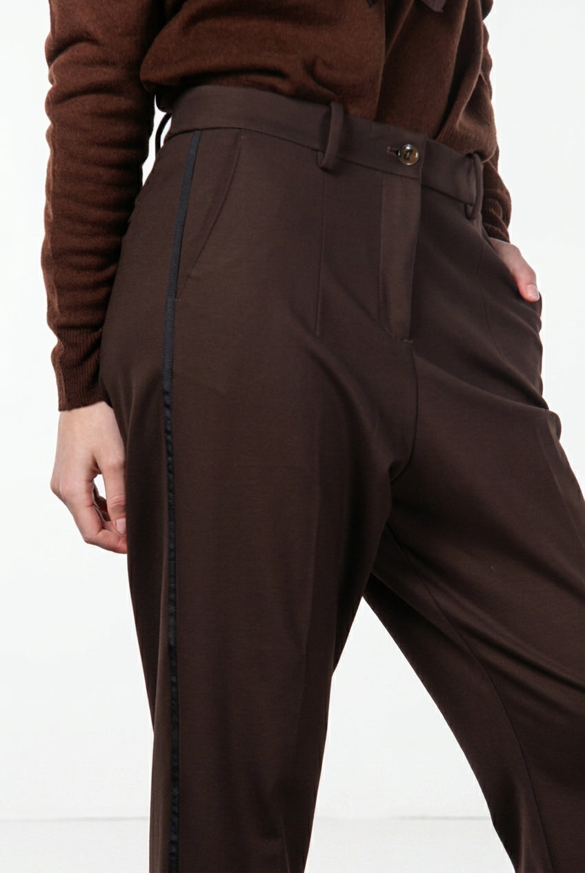 New York O Shape pantalón chino de mujer en jersey técnico carrot fit