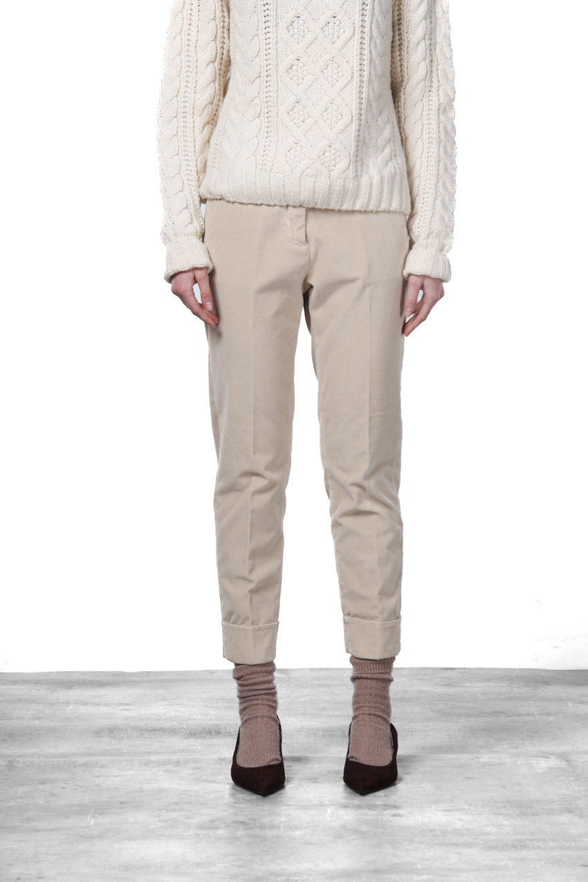 New York Carrot pantalone chino donna in velluto liscio carrot fit ①
