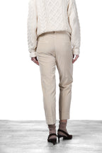 New York Carrot pantalone chino donna in velluto liscio carrot fit ①