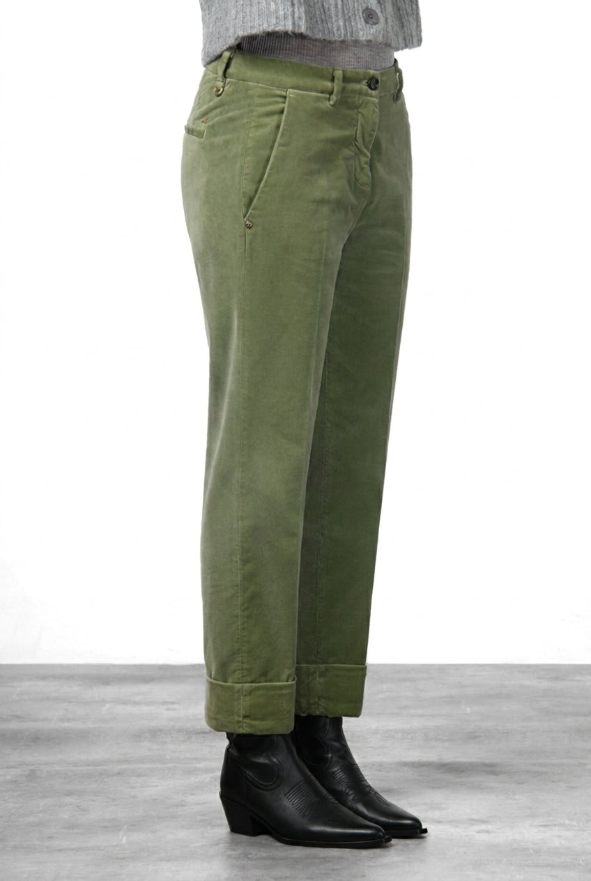 New York Carrot pantalone chino donna in velluto liscio carrot fit ①
