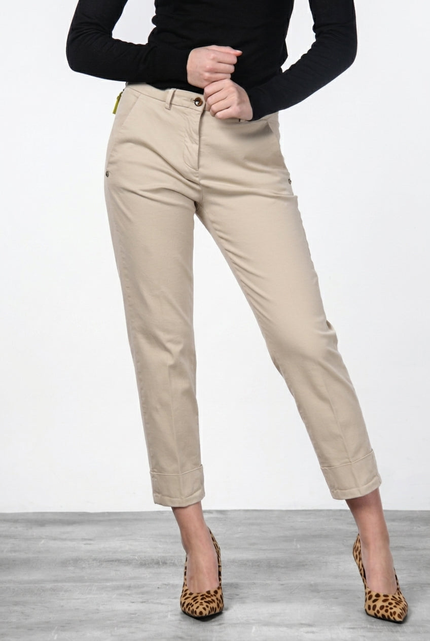 New York Carrot pantalone chino donna in raso carrot fit ①