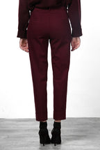 New York Carrot women’s chino pants in satin with carrot fit ①