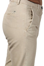 New York Carrot pantalone chino donna in gabardina cotone e lana carrot fit ①