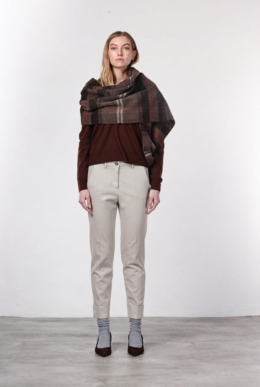 New York Carrot pantalone chino donna in gabardina cotone e lana carrot fit ①