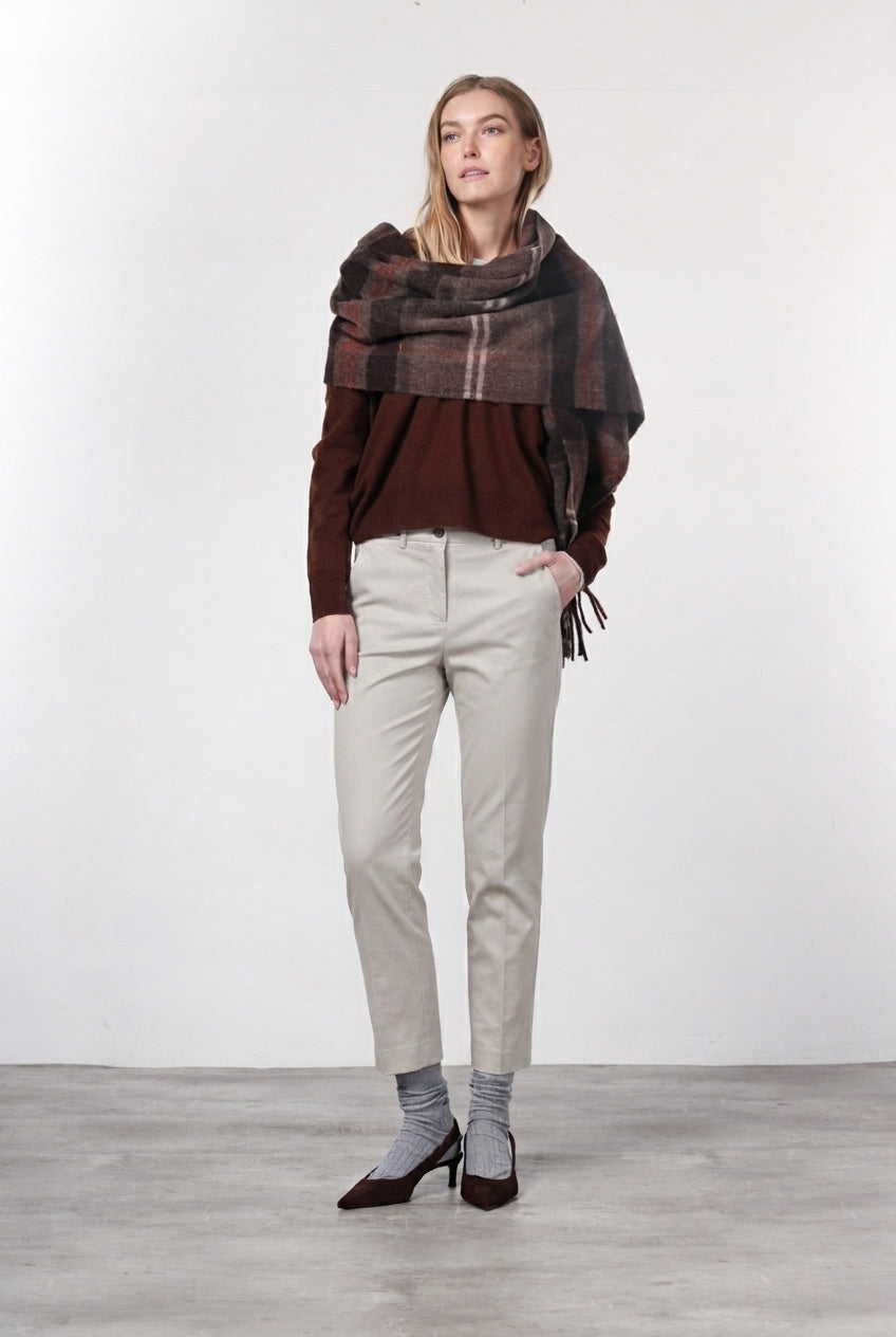 New York Carrot pantalone chino donna in gabardina cotone e lana carrot fit ①