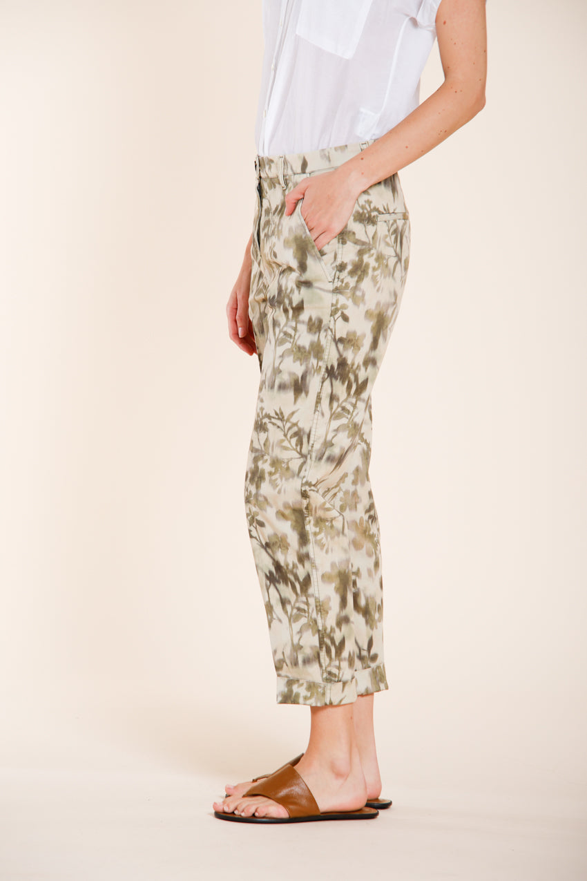 Marlene pantalon chino femme en gabardine imprimé feuilles carrot fit