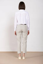 Marlene Cargo pantalón cargo mujer en twill ligero stretch carrot fit