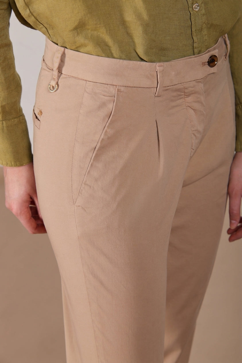 New York Carrot Sartoriale 1 Pince Damen-Chinohose aus Baumwoll- und Seidensatin carrot fit 