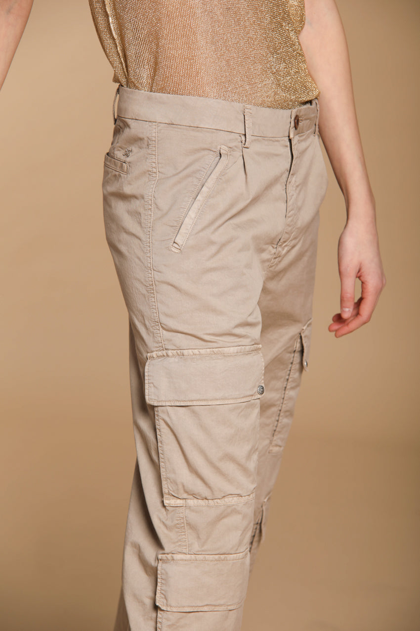Evita Cargo pantalone cargo donna in gabardina elasticizzata relaxed fit
