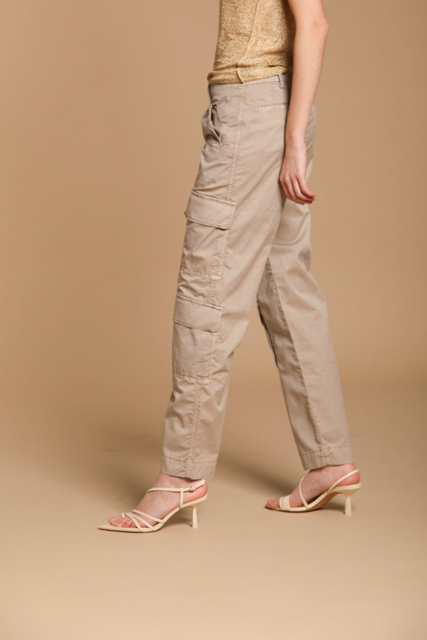 Evita Cargo pantalone cargo donna in gabardina elasticizzata relaxed fit
