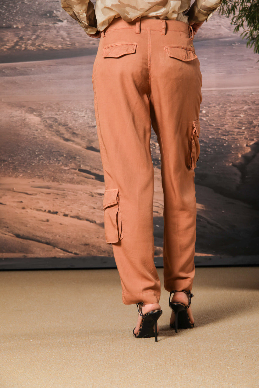 Asia Snake Damen Cargo-Hose in Modal Relaxed Fit