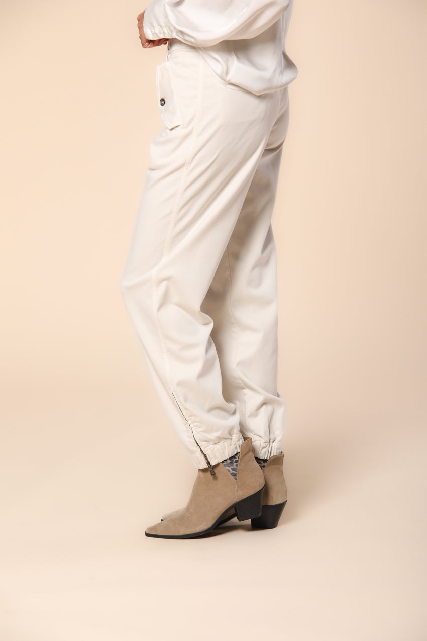 Evita pantalón cargo mujer en satén  stretch ajuste curvy