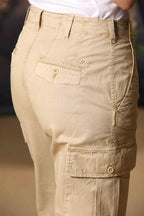 Judy Archivio pantalón cargo mujer en sarga de algodón elástico relaxed fit
