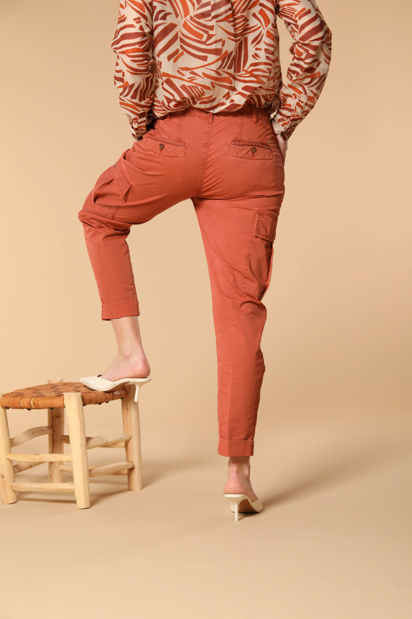 Judy Archivio pantalone cargo donna in twill di cotone stretch relaxed fit