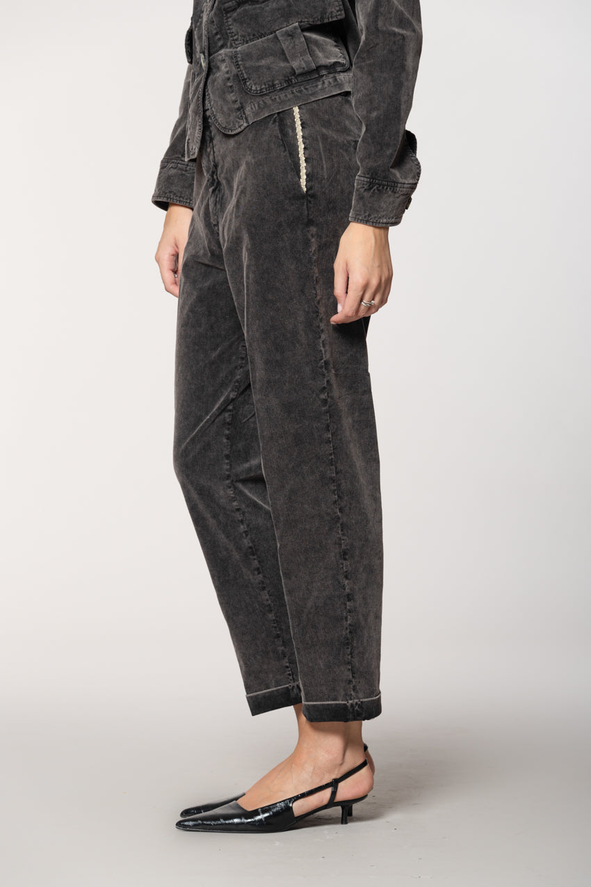 New York Cozy pantalone chino donna in velluto 1000 righe carrot fit