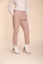 Foto 1 New York Cozy pantalone chino donna in velluto 1000 righe carrot fit
