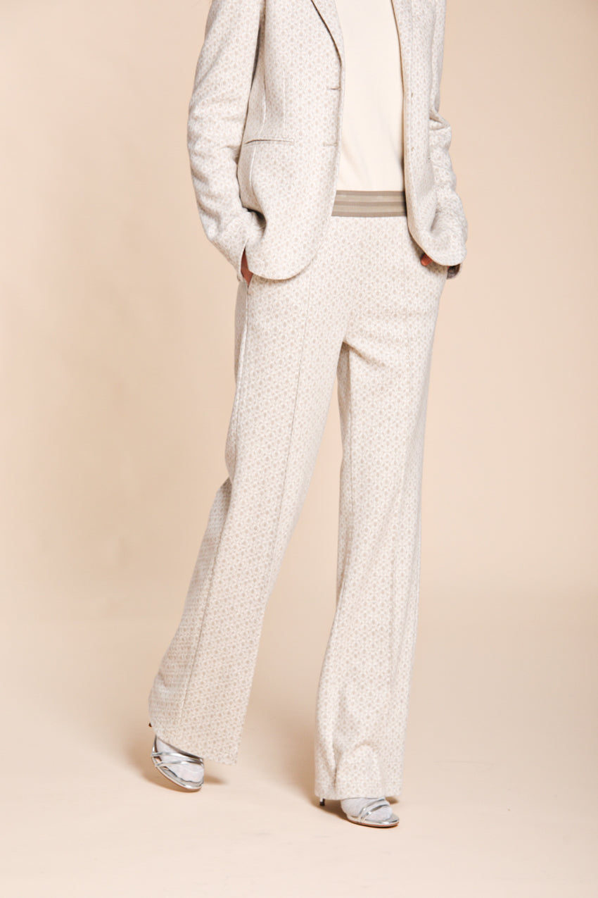 Foto 3 Easy Straight Elax pantalone chino donna in jersey con stampa geometrica straight fit