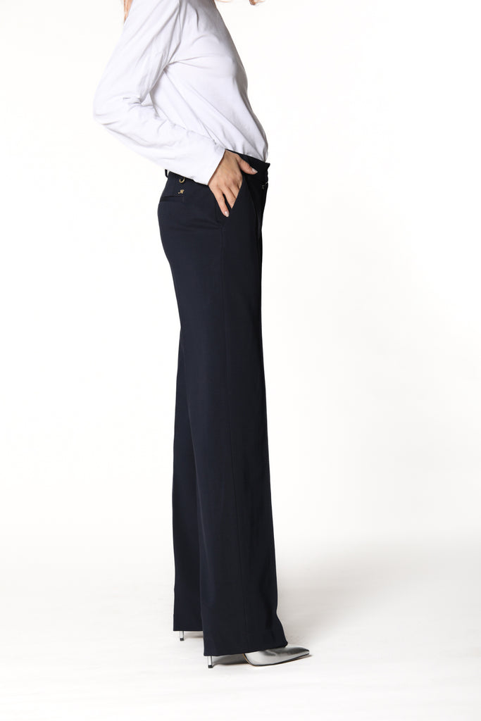 immagine 3 di pantalone chino donna in jersey blu scuro modello New York Straight di Mason's