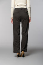 New York Straight women’s chino pants in gabardine straight fit