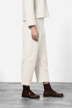 Balloon women’s chino pants in wool cloth with balloon fit