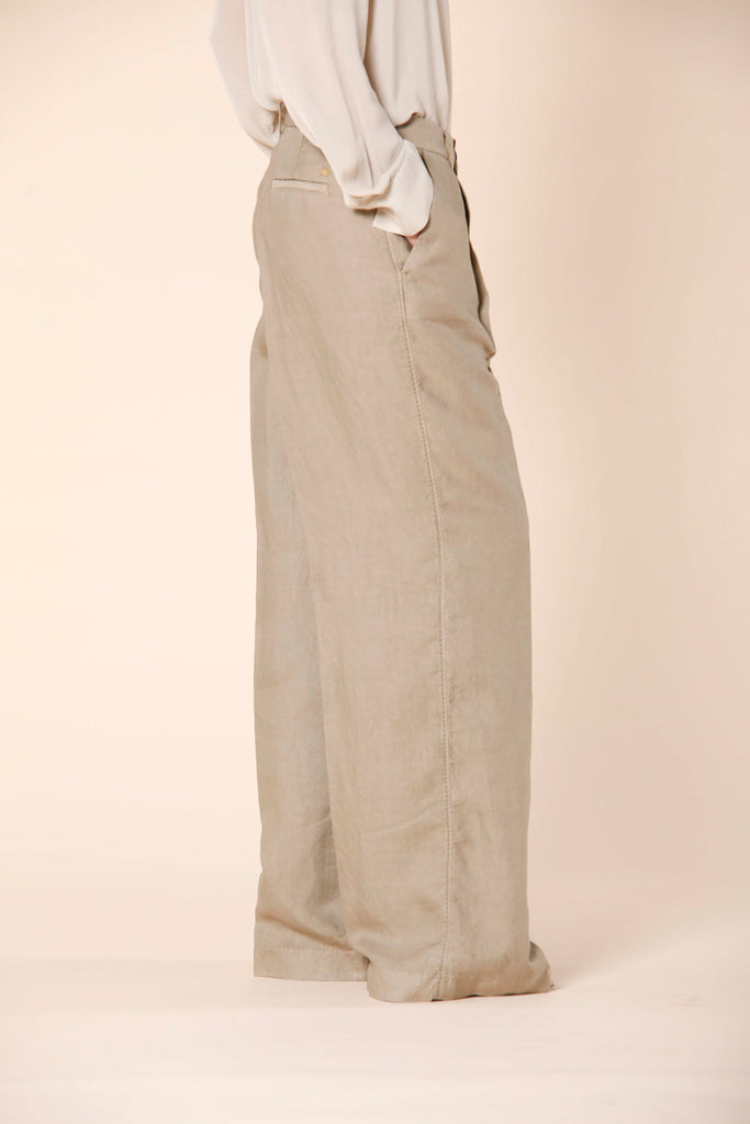 Immagine 5 di pantalone chino donna in tencel e lino color corda modello NY Wide Pinces di Mason's