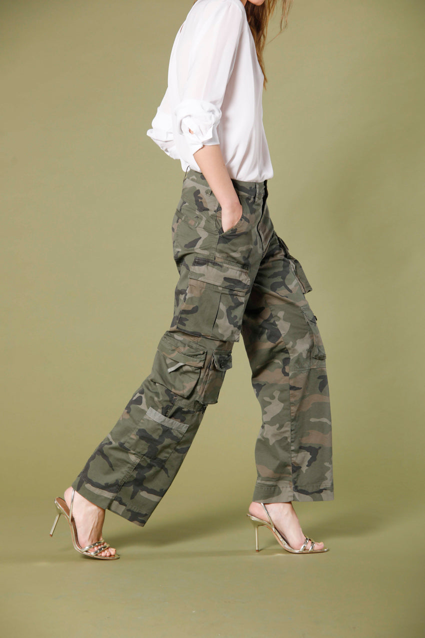 New Hunter pantalone cargo donna in twill di cotone stampa camouflage relaxed fit