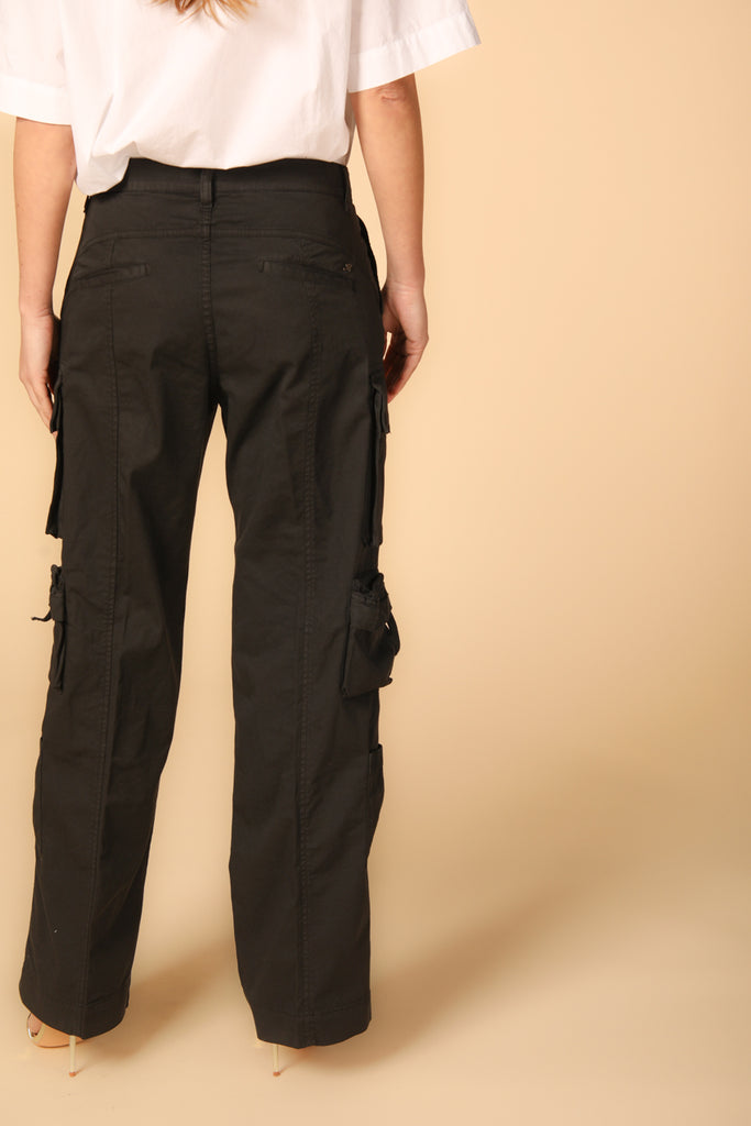 immagine 5 di pantalone cargo donna modello New Hunter in nero fit relaxed di Mason's