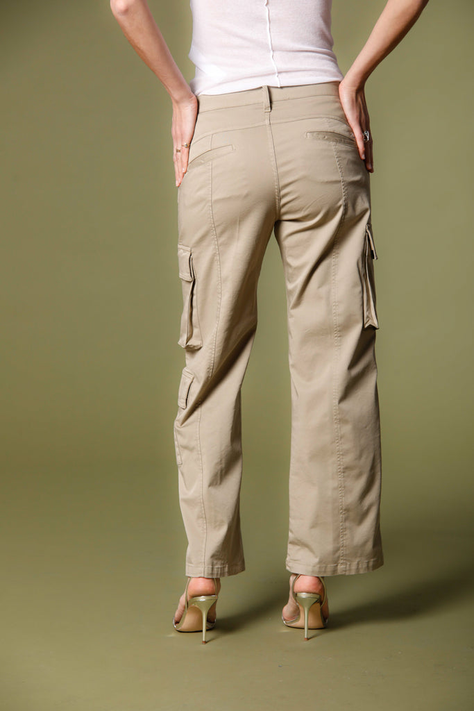 Immagine 4 di pantalone cargo donna in gabardina color kaki modello Havana di Mason's
