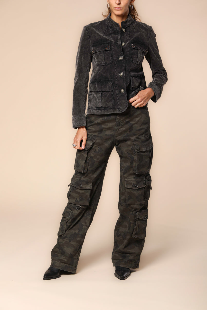 New Hunter women's cargo pants in satin with camouflage print straight fit  ①