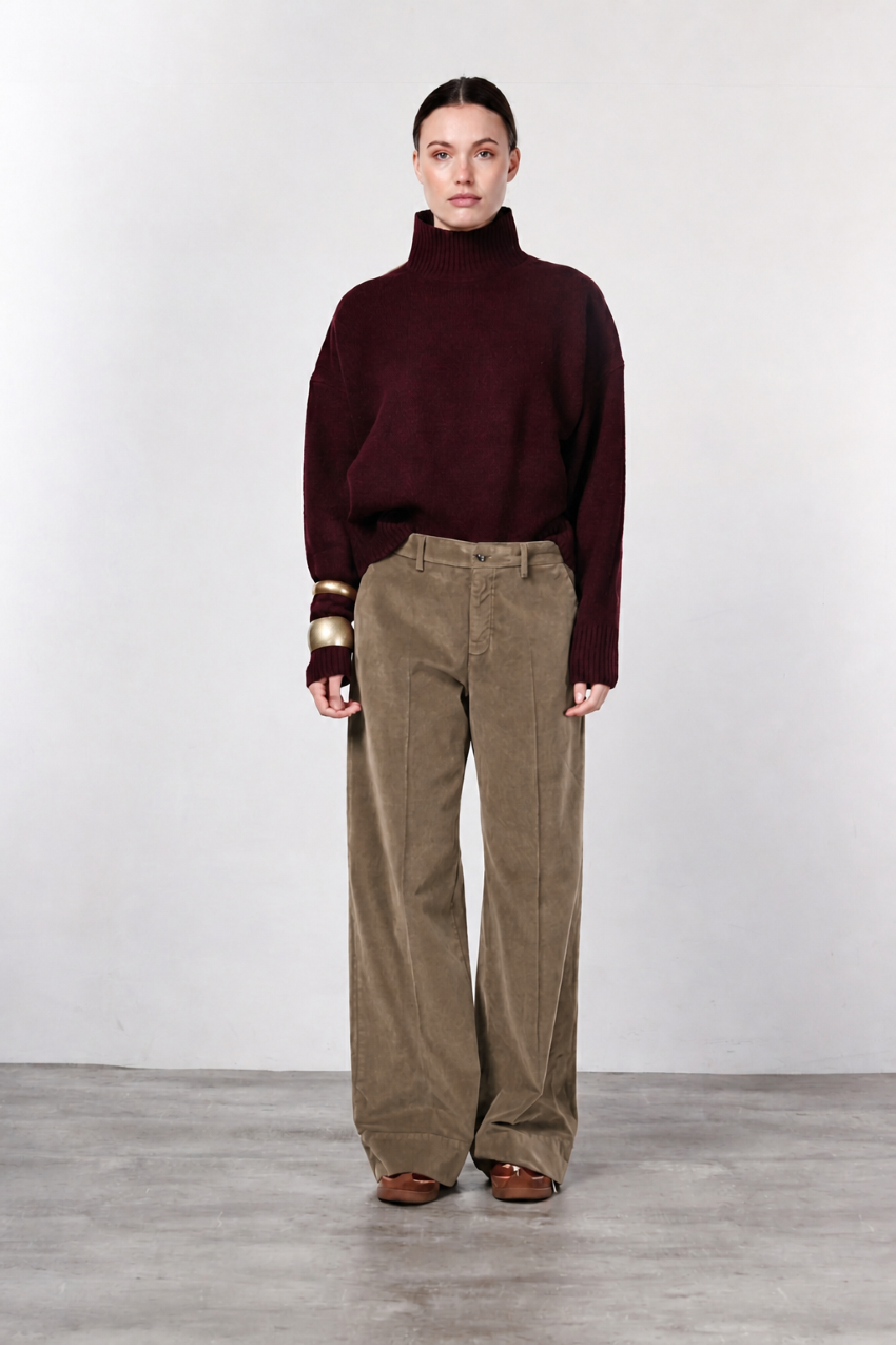New York Studio pantalone chino donna in velluto liscio straight fit