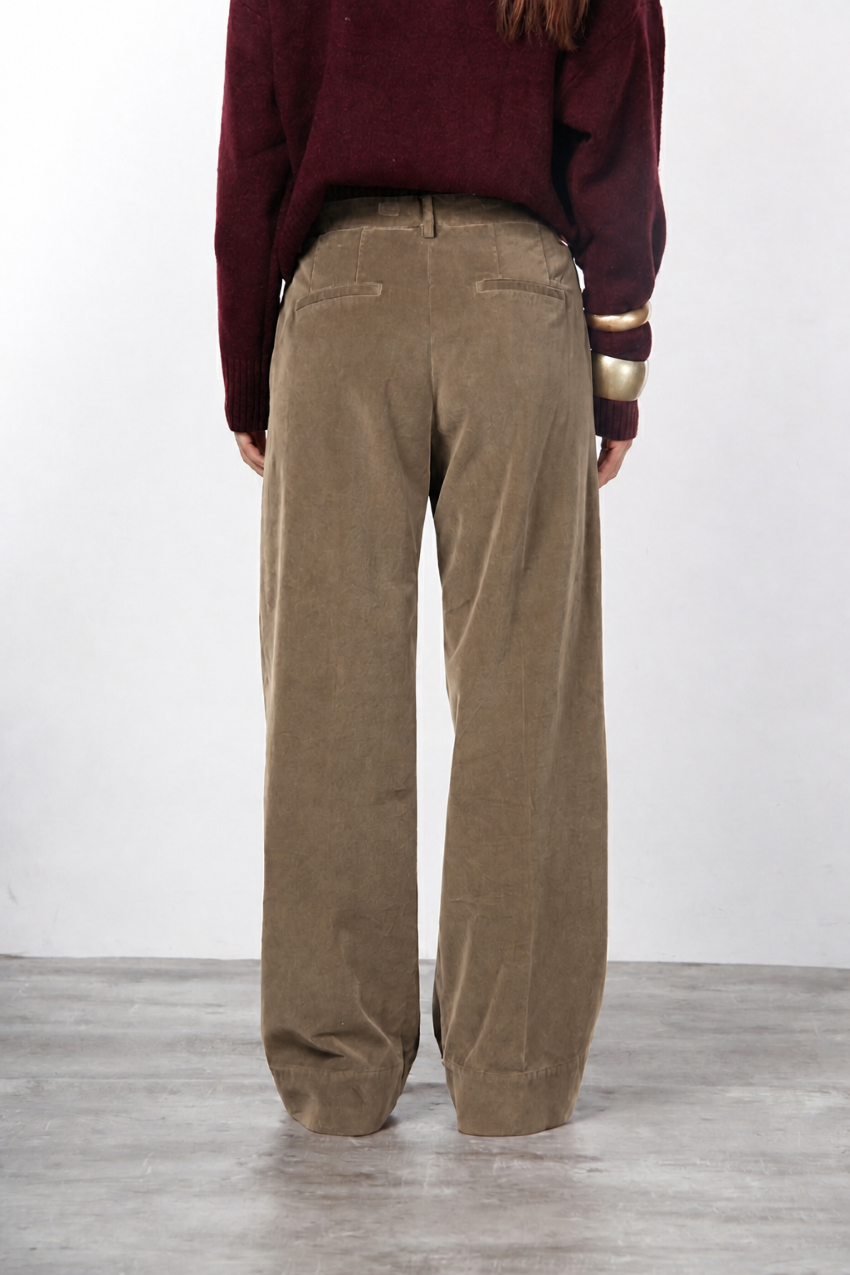 New York Studio pantalone chino donna in velluto liscio straight fit