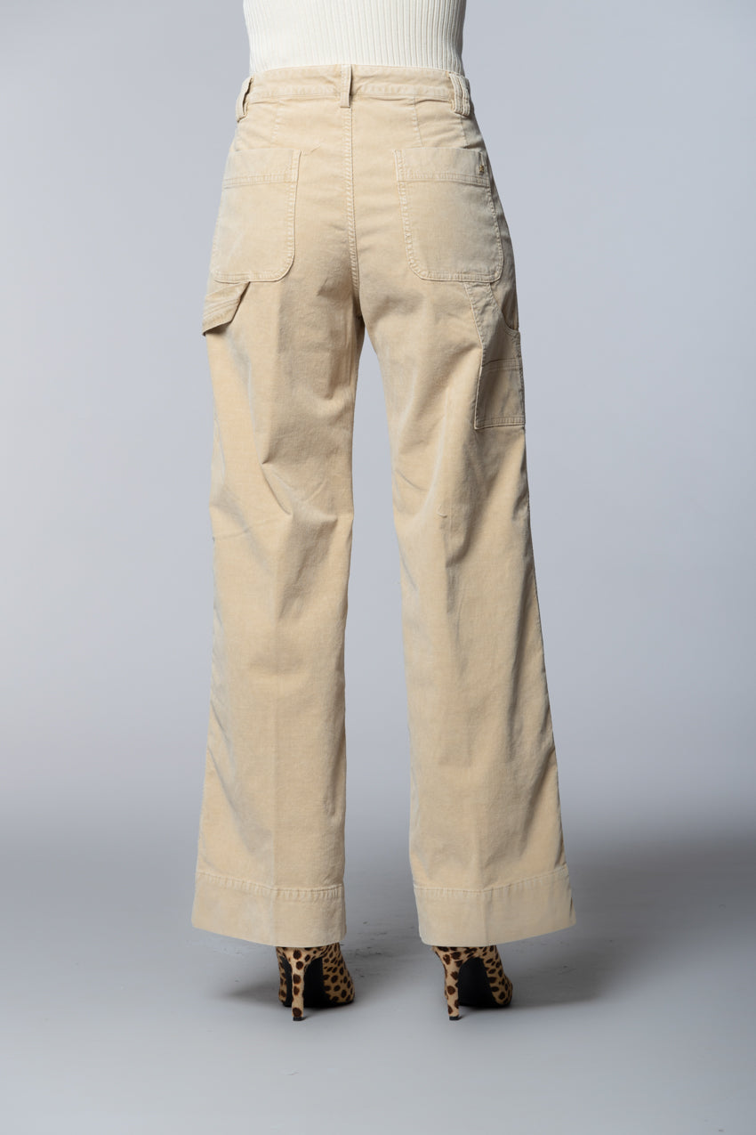 Dallas Wide L pantalon cargo femme en velours 1000 raies wide leg