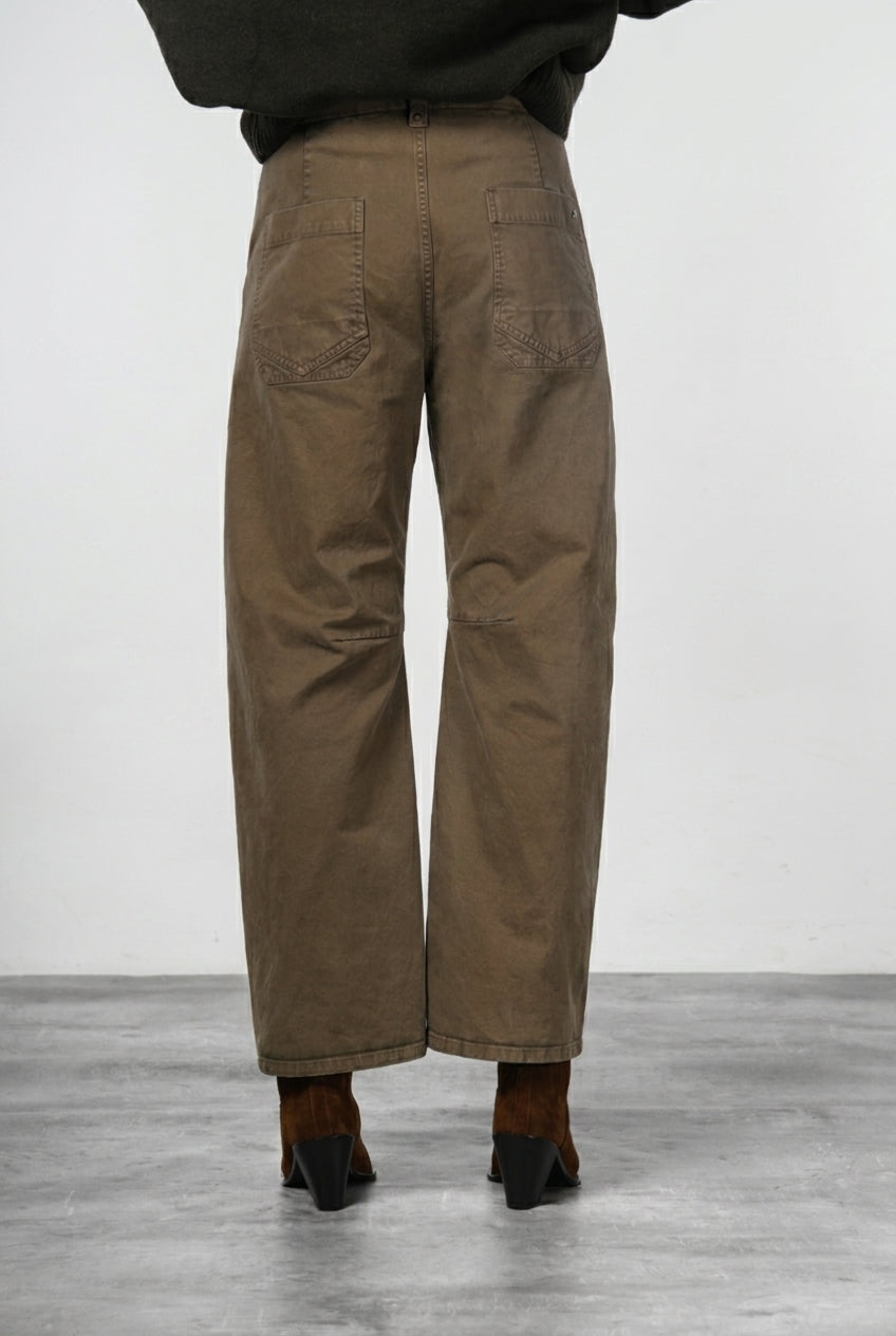 Vivienne City pantalón chino de mujer en gabardina balloon fit