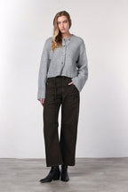 Venice women’s chino pants in twill with balloon fit ①